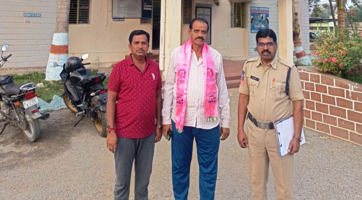 BRS Leaders Arrest Tekmal