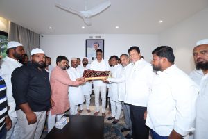 హరీష్ రావుకు జన్మదిన శుభాకాంక్షలు తెలిపిన బీఆర్‌ఎస్ మైనార్టీ నాయకులు
