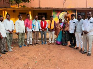 హారతులతో అమ్మవారికి స్వాగతం
