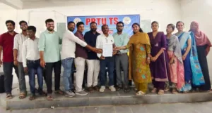 సర్వర్ మొరాయింపు.. జోగిపేట సర్కారు దవాఖానలో ఓపీ కోసం రోగుల పడిగాపులు