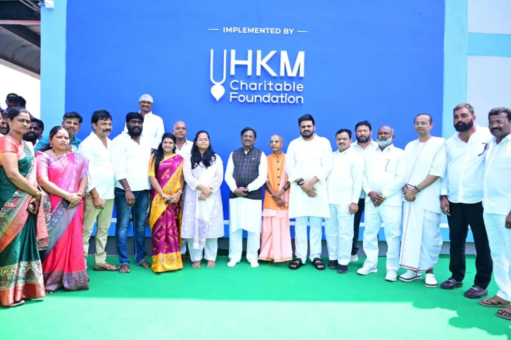 ప్రపంచంలోనే అరుదైన పథకం సీఎం బ్రేక్ఫాస్ట్ : మంత్రి వివేక్ వెంకటస్వామి ప్రపంచంలోనే అరుదైన పథకం సీఎం బ్రేక్ఫాస్ట్ : మంత్రి వివేక్ వెంకటస్వామి