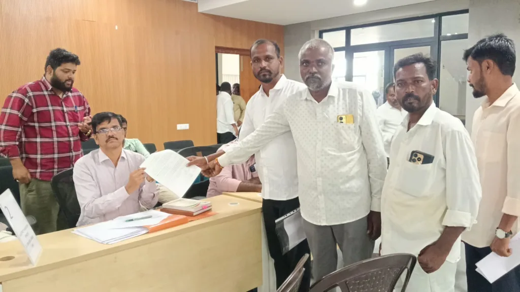 ర్యాలమడుగు పంచాయతీ నిధుల దుర్వినియోగంపై ఫిర్యాదు