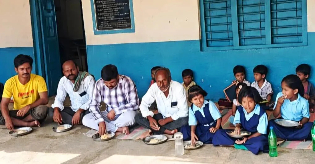 వెంకటాపూర్ తాండ పాఠశాలలో అల్పాహారం ప్రారంభం వెంకటాపూర్ తాండ పాఠశాలలో అల్పాహారం ప్రారంభం