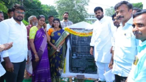 కోరికలు తీర్చే కల్పవల్లిగా కొలువుదీరిన అమ్మవారు: భక్తి పరవశంలో పల్వంచ గ్రామ భక్తజనం