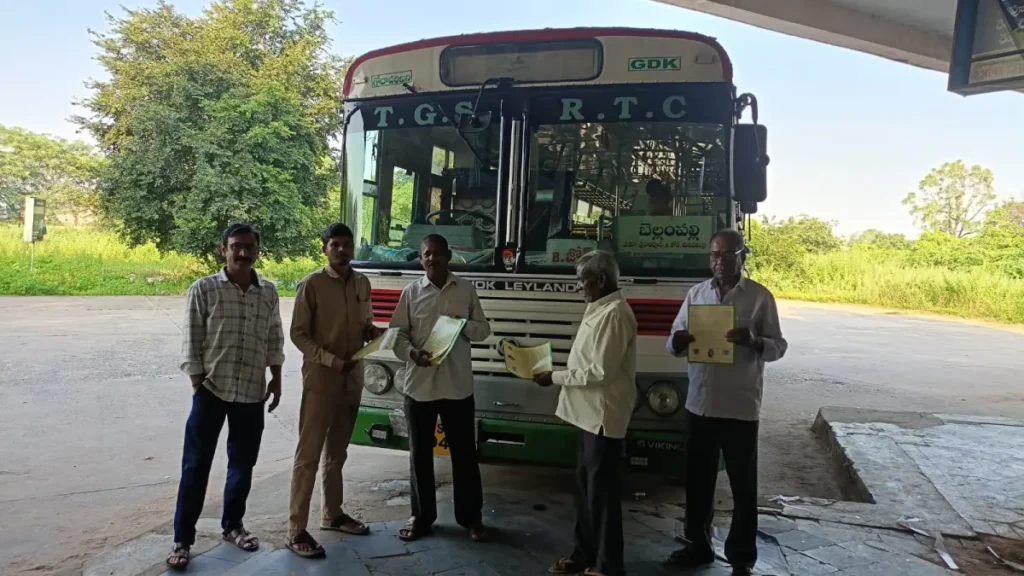 ఆర్టీసీ ఎన్నికల్లో కార్మిక పరిషత్‌కు మద్దతివ్వాలి