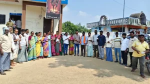 కోరంపల్లిలో స్మార్ట్ రేషన్ కార్డుల పంపిణీ