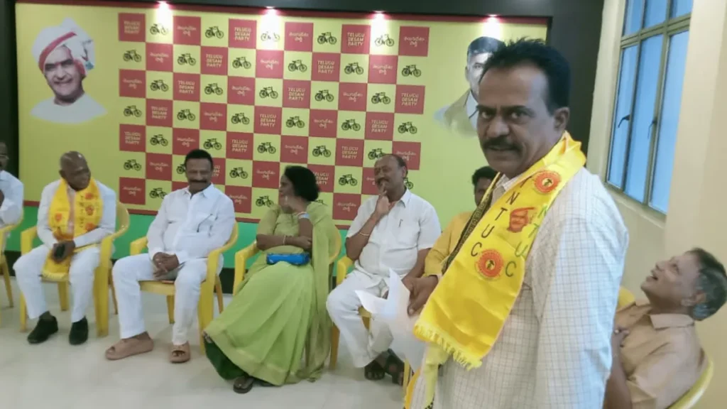 సింగరేణి గుర్తింపు కార్మిక సంఘం ఎన్నికల్లో పోటీకి టీఎన్‌టీయూసీ ఏకగ్రీవ నిర్ణయం