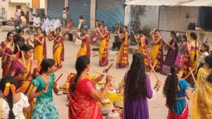 తడ్కల్‌లో ఘనంగా అట్ల బతుకమ్మ సంబరాలు