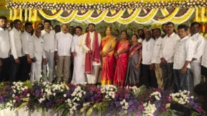 గోల్డ్ మెడల్స్ సాధించిన మాసాన్ పల్లి విద్యార్థులు