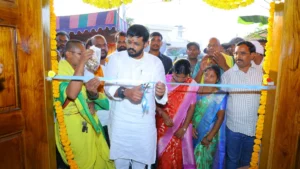 కేంద్ర ఎన్నికల కమిషనర్ జ్ఞానేష్ కుమార్ దిష్టిబొమ్మ దహనం కేంద్ర ఎన్నికల కమిషనర్ జ్ఞానేష్ కుమార్ దిష్టిబొమ్మ దహనం
