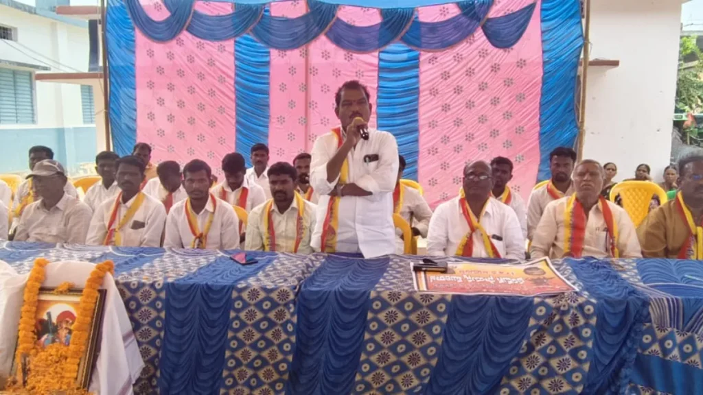 ఎల్లంపల్లిలో ఘనంగా పండగ సాయన్న జయంతి వేడుకలు ఎల్లంపల్లిలో ఘనంగా పండగ సాయన్న జయంతి వేడుకలు