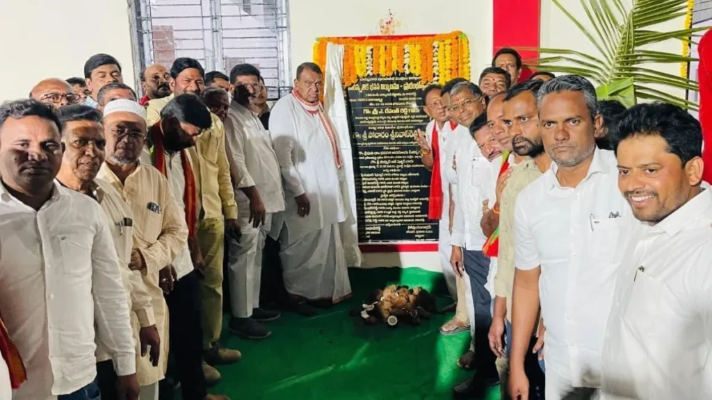 బాన్సువాడలో రూ.1.40 కోట్లతో నిర్మించిన సాంస్కృతిక కళ్యాణ వేదిక ప్రారంభం